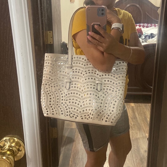 COPY - Beautiful Max Studio bag. - Picture 14 of 14